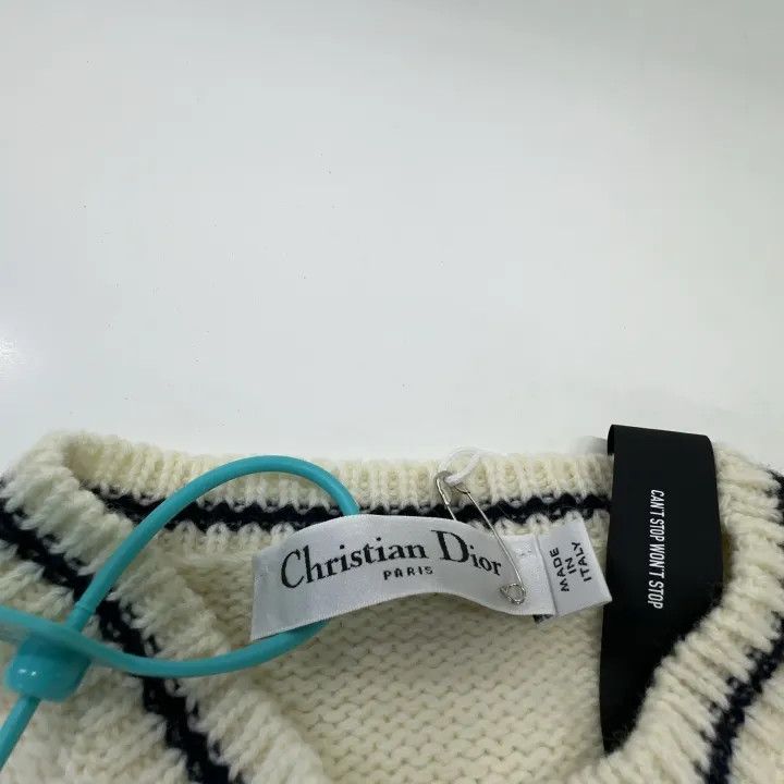 Dior Dior Logo Embroidered Wool Short Sleeve Sweater 0079 Size XS / US 0-2 / IT 36-38 - 3 Thumbnail