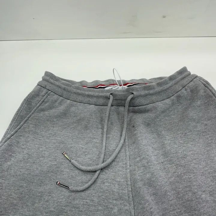 Thom Browne Thom Browne Gray Cotton Drawstring Shorts 0079 Size 42" / US 20 - 8 Thumbnail