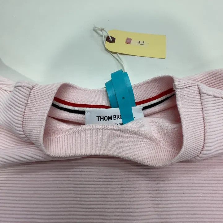 Thom Browne Thom Browne Pink Classic Sweatshirt for Women 0079 Size S / US 4 / IT 40 - 7 Thumbnail