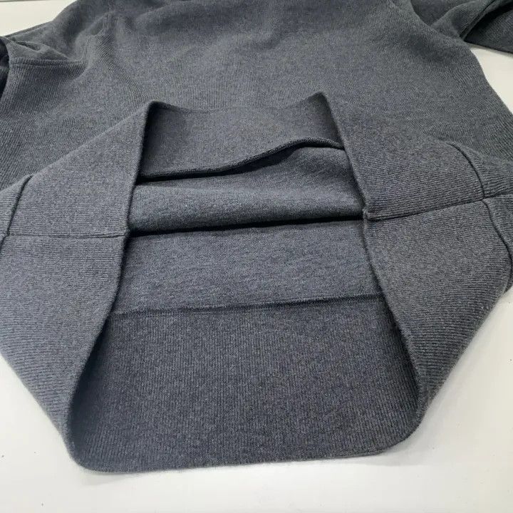 Thom Browne Thom Browne Women's Solid Grey Casual Sweater 0079 Size M / US 6-8 / IT 42-44 - 8 Thumbnail