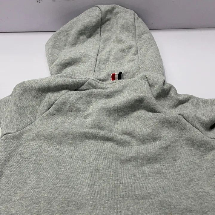 Thom Browne Thom Browne Long Sleeve Zip Hoodie for Women 0079 Size S / US 4 / IT 40 - 8 Thumbnail