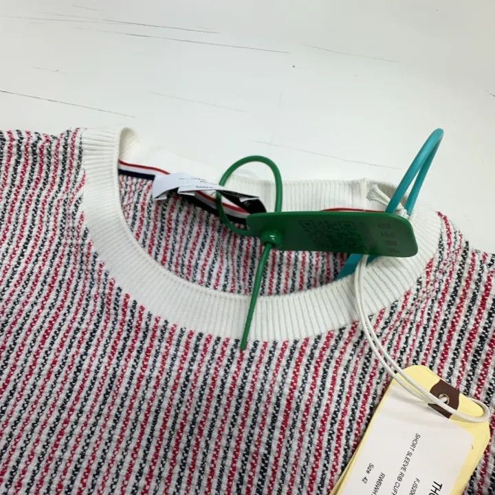 Thom Browne Thom Browne Short Sleeve Logo T-Shirt for Women 0079 Size L / US 10 / IT 46 - 5 Thumbnail
