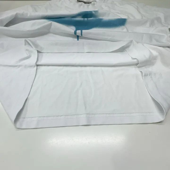Vivienne Westwood Vivienne Westwood SS23 White Spray Print T-Shirt 0079 Size L / US 10 / IT 46 - 9 Thumbnail