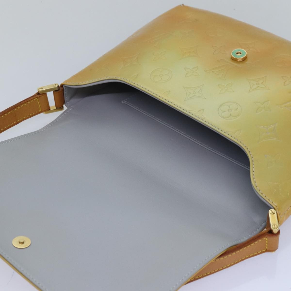 Louis Vuitton Louis Vuitton Thompson Street shoulder Size ONE SIZE - 18 Thumbnail