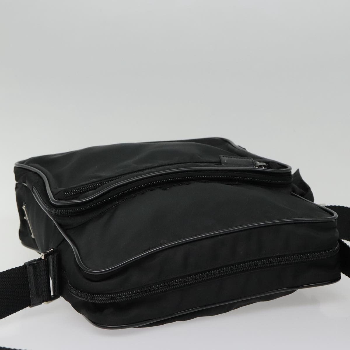 Prada Prada Re-Nylon shoulder Size ONE SIZE - 18 Thumbnail