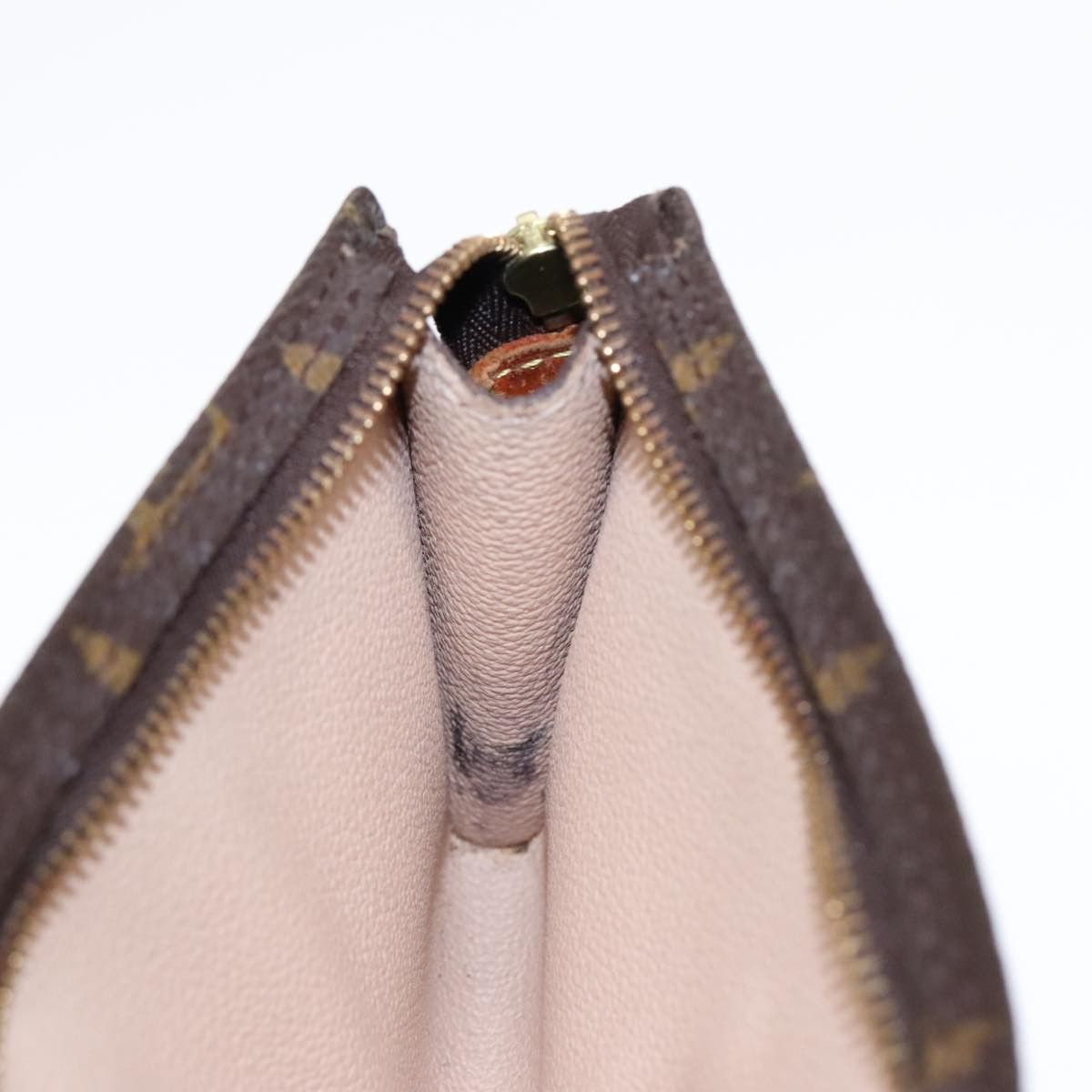 Louis Vuitton Louis Vuitton Pochette Accessoire clutch Size ONE SIZE - 10 Thumbnail