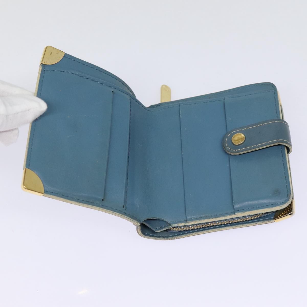 Louis Vuitton Louis Vuitton Suhari wallet Size ONE SIZE - 5 Thumbnail