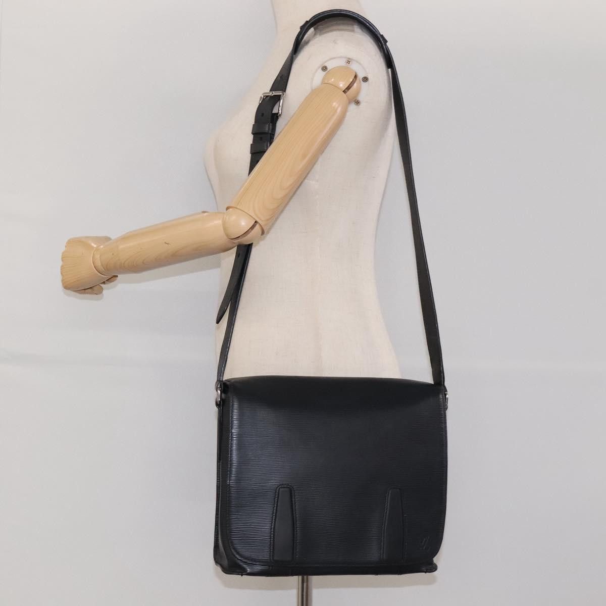 Louis Vuitton Louis Vuitton shoulder Size ONE SIZE - 23 Thumbnail