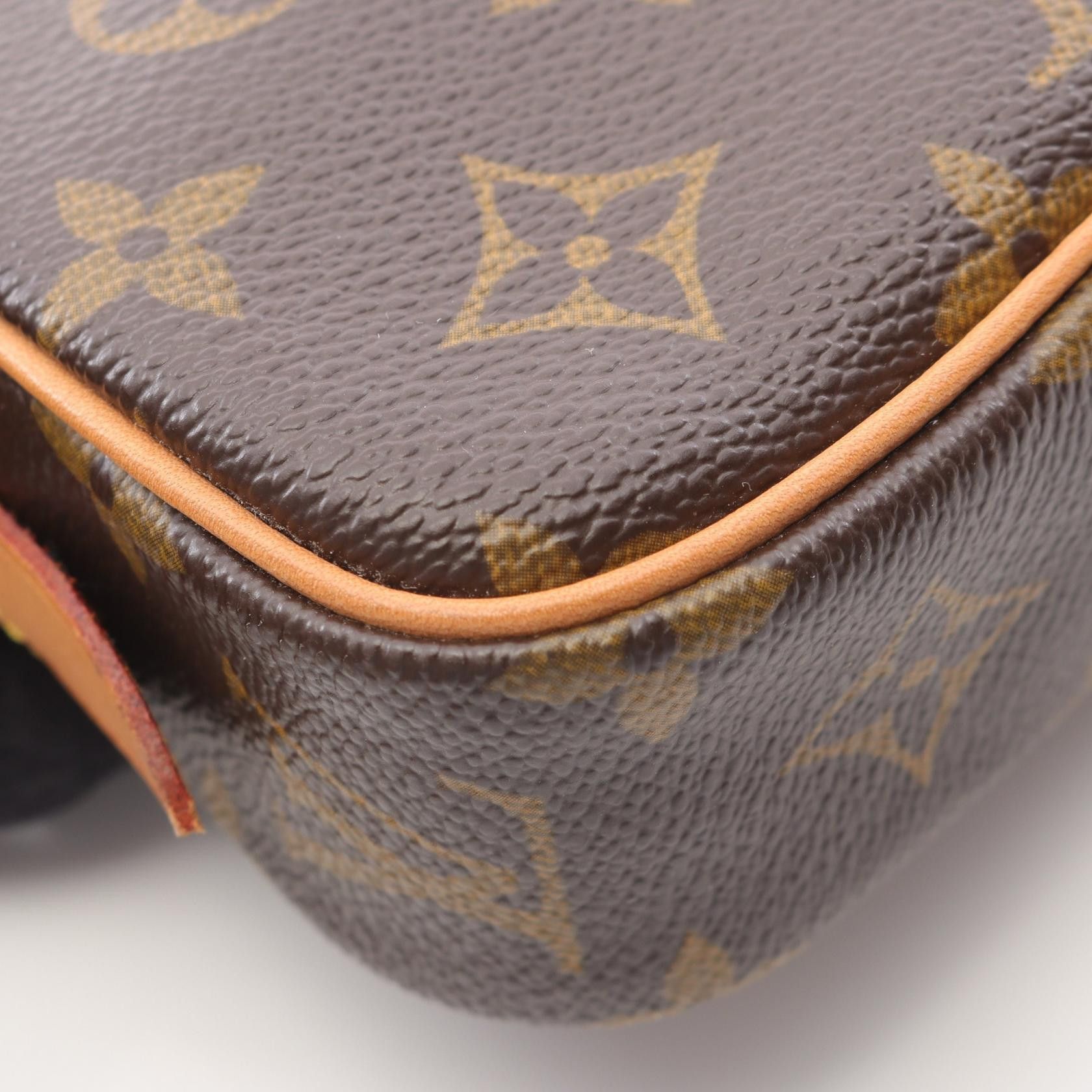 Louis Vuitton Louis Vuitton Louis Vuitton Marli Bandouliere Monogram Shoulder Bag Canvas Shoulder Bag M51828 Size ONE SIZE - 7 Thumbnail
