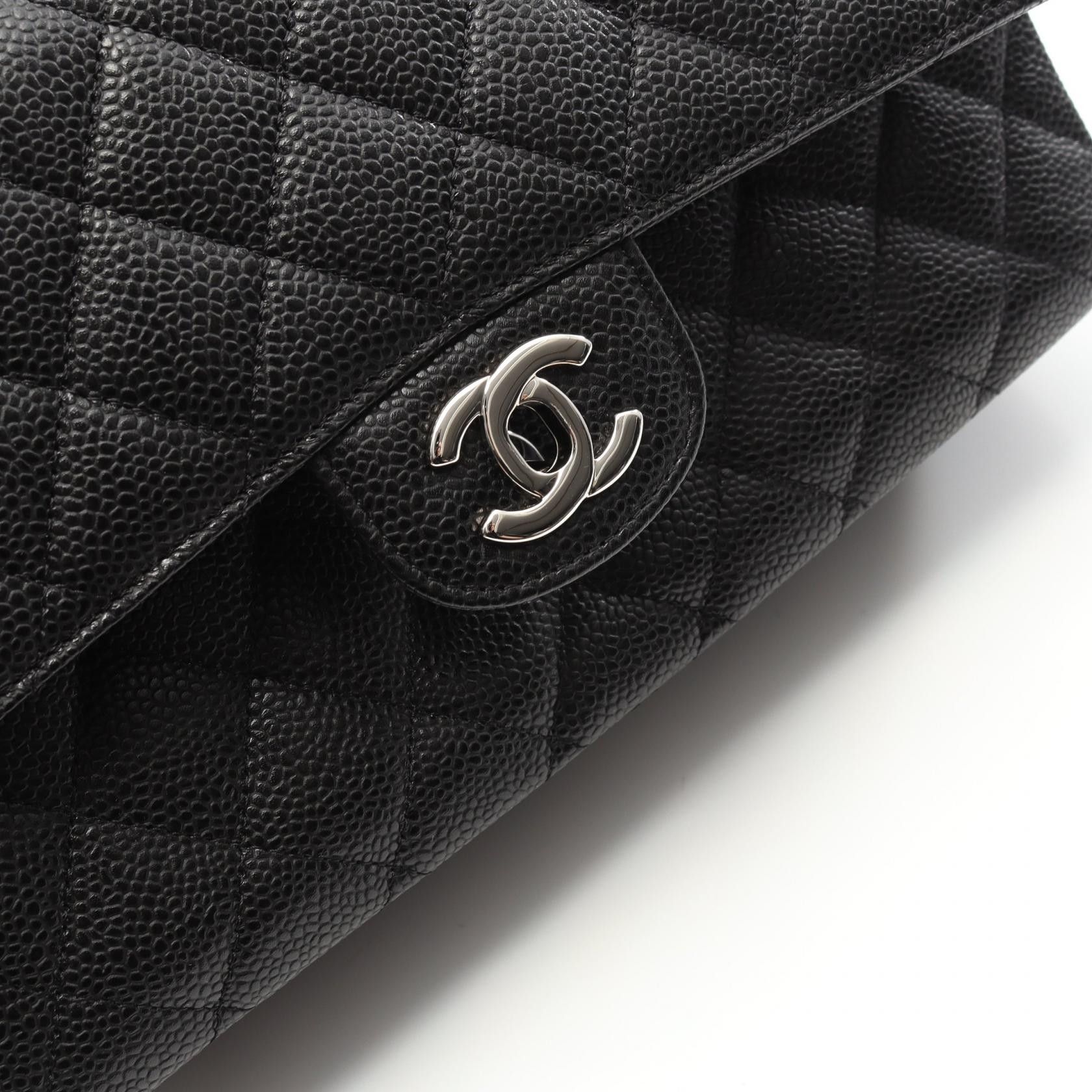 Chanel Chanel Chanel Matelasse Calf Shoulder Bag Leather Shoulder Bag A01112 Size ONE SIZE - 10 Thumbnail