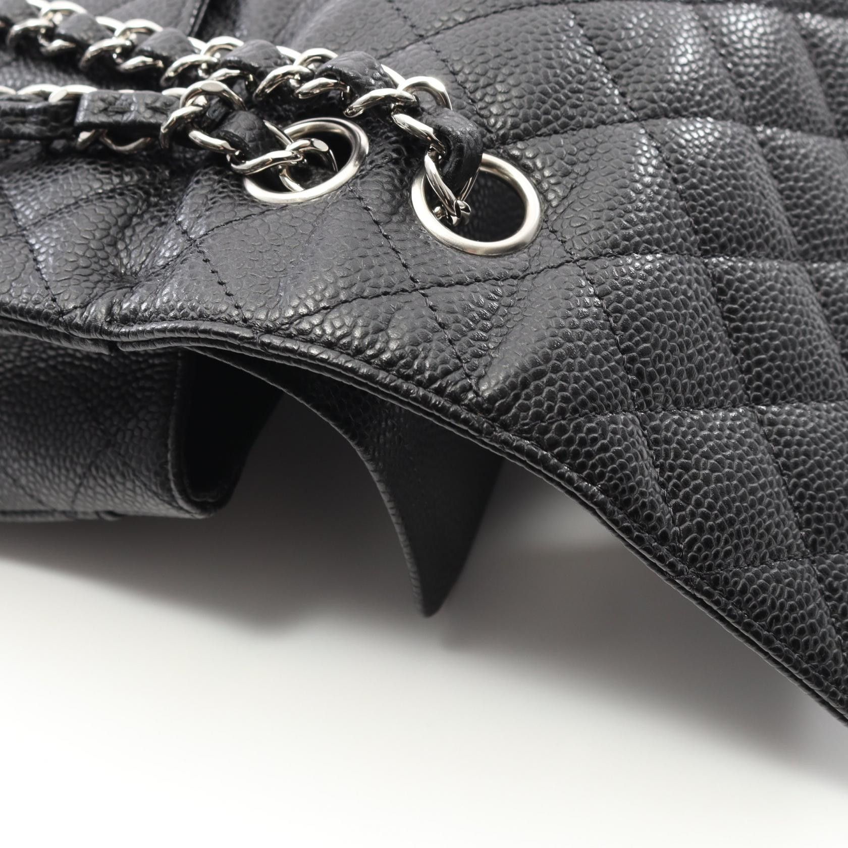 Chanel Chanel Chanel Matelasse Calf Shoulder Bag Leather Shoulder Bag A01112 Size ONE SIZE - 9 Thumbnail