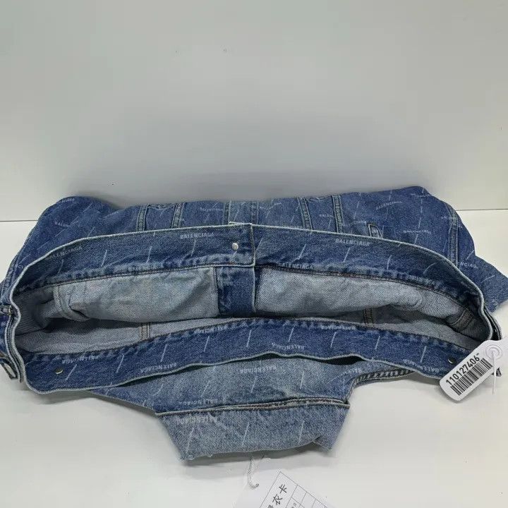 Balenciaga Balenciaga Letter Print Denim Jacket for Women 0079 Size S / US 4 / IT 40 - 11 Thumbnail