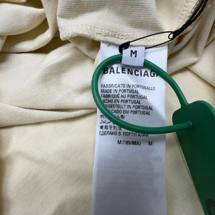 Balenciaga Balenciaga SS22 Political Campaign T-Shirt for Women 0079 Size M / US 6-8 / IT 42-44 - 2 Thumbnail