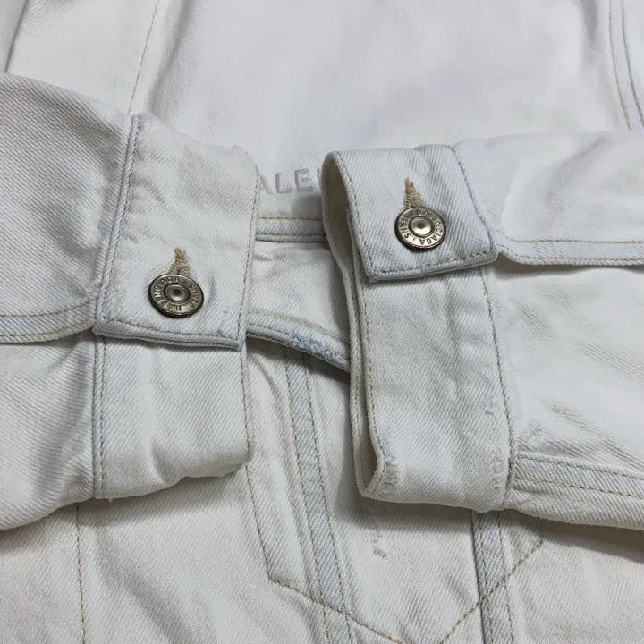 Balenciaga Balenciaga Washed Effect Oversized Denim Jacket 0079 Size XL / US 12-14 / IT 48-50 - 10 Thumbnail
