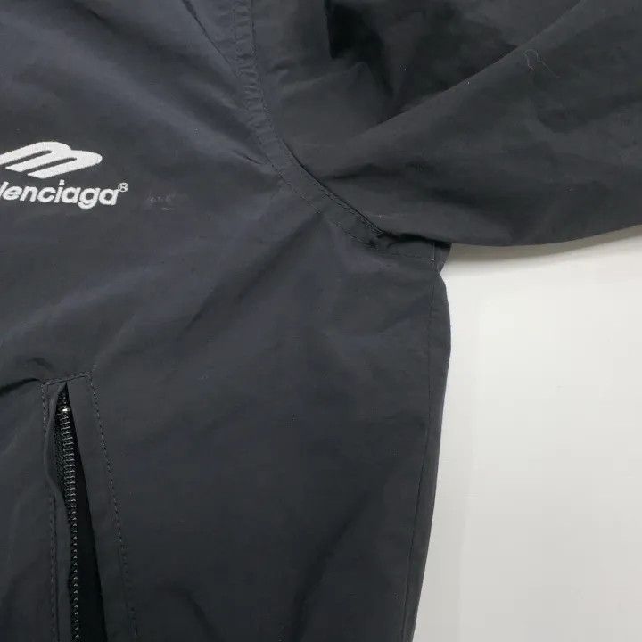 Balenciaga Balenciaga Logo Print Long Sleeve Jacket 0079 Size XS / US 0-2 / IT 36-38 - 9 Thumbnail