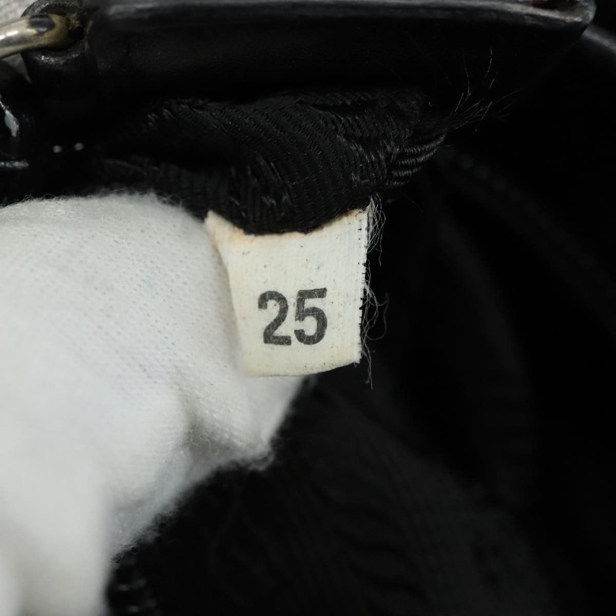 Prada Prada Re-Nylon handbag Size ONE SIZE - 21 Thumbnail