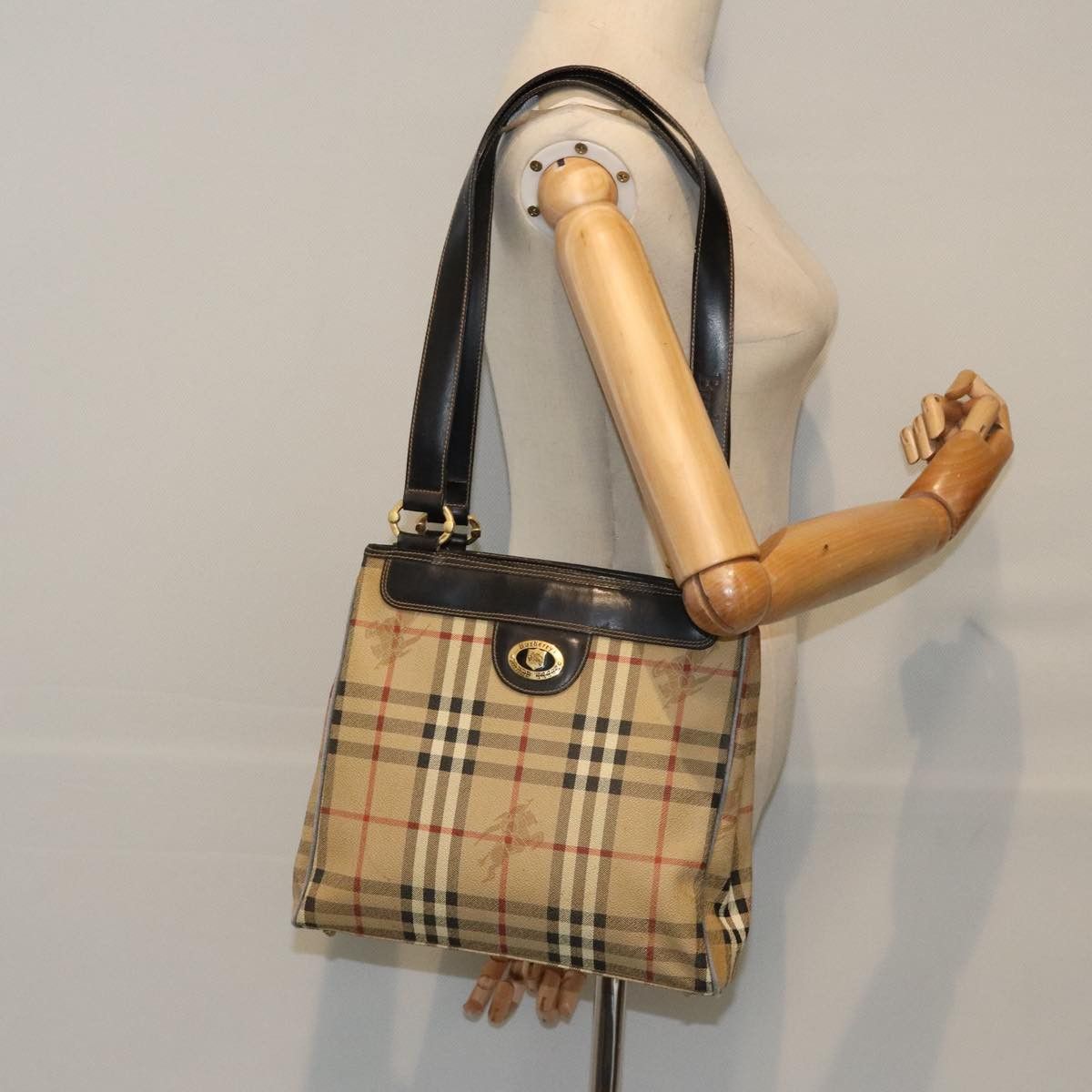 Burberry Burberry Nova Check shoulder Size ONE SIZE - 20 Thumbnail