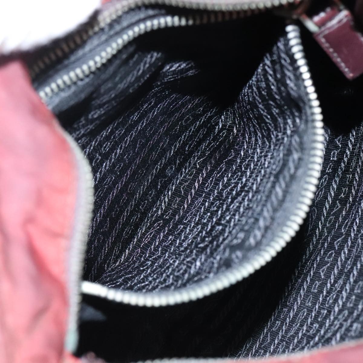 Prada Prada Tessuto shoulder Size ONE SIZE - 22 Thumbnail