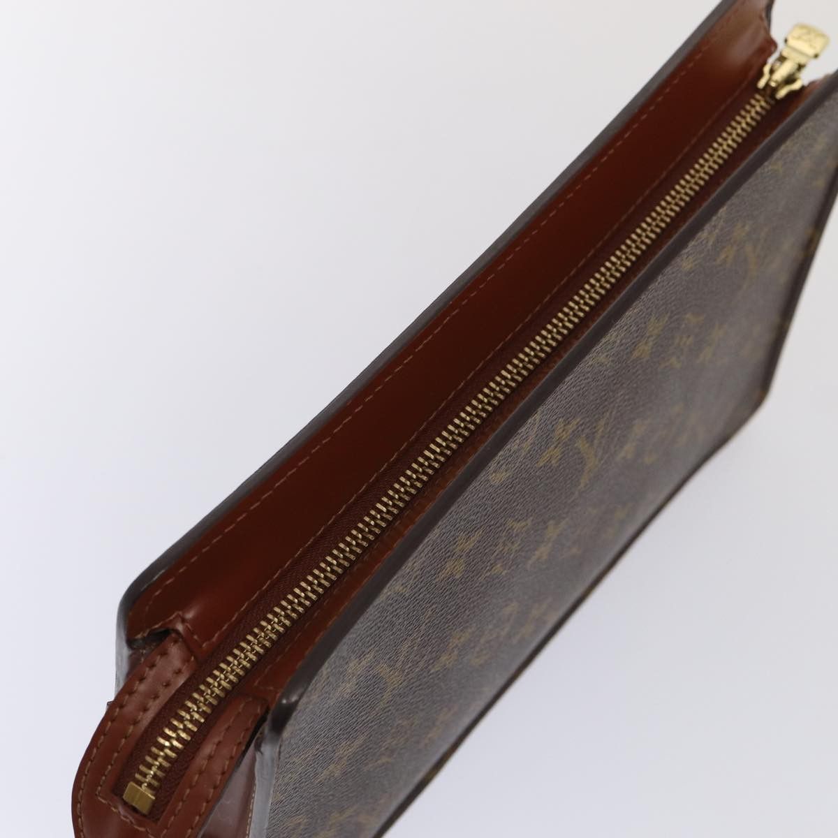 Louis Vuitton Louis Vuitton Pochette A4 clutch Size ONE SIZE - 4 Thumbnail
