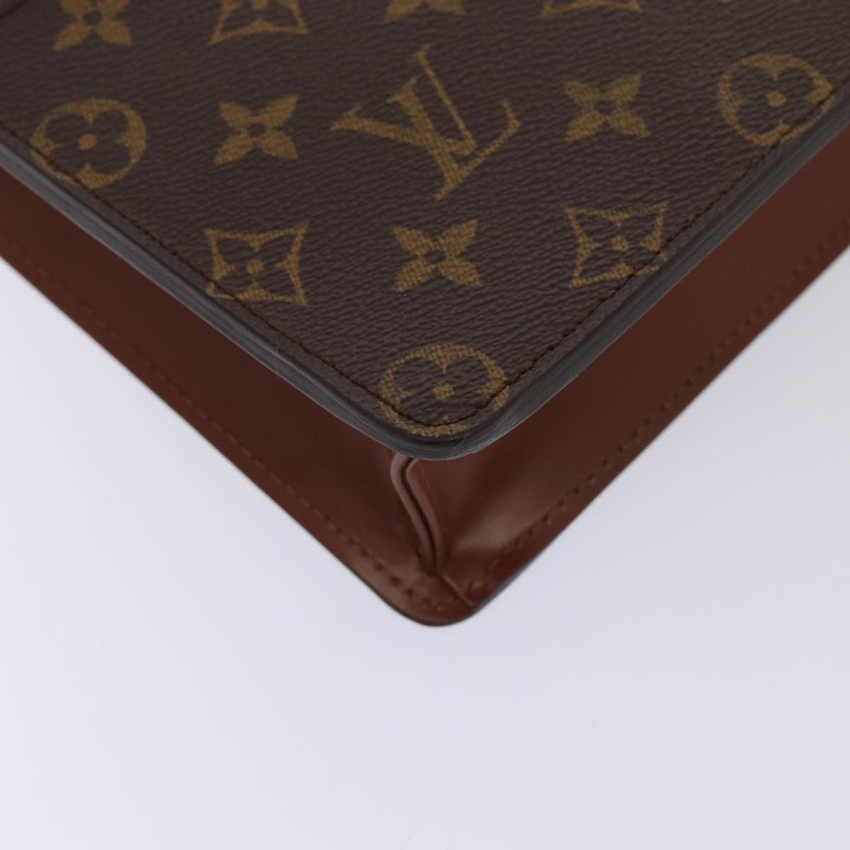 Louis Vuitton Louis Vuitton Pochette A4 clutch Size ONE SIZE - 12 Thumbnail