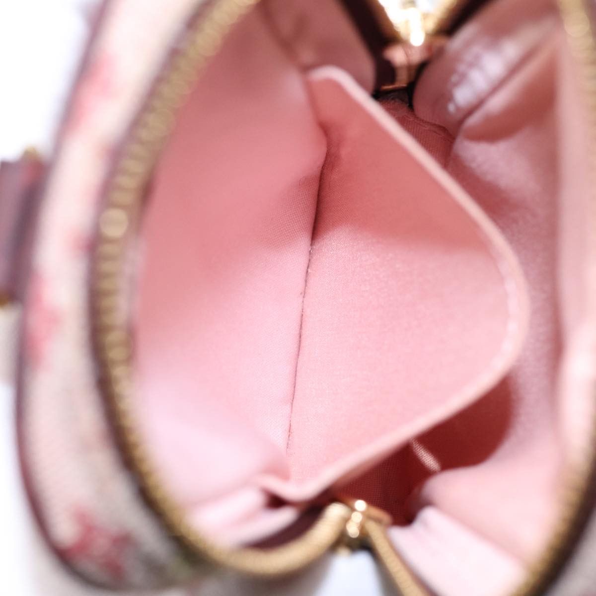 Louis Vuitton Louis Vuitton Usu clutch Size ONE SIZE - 18 Thumbnail