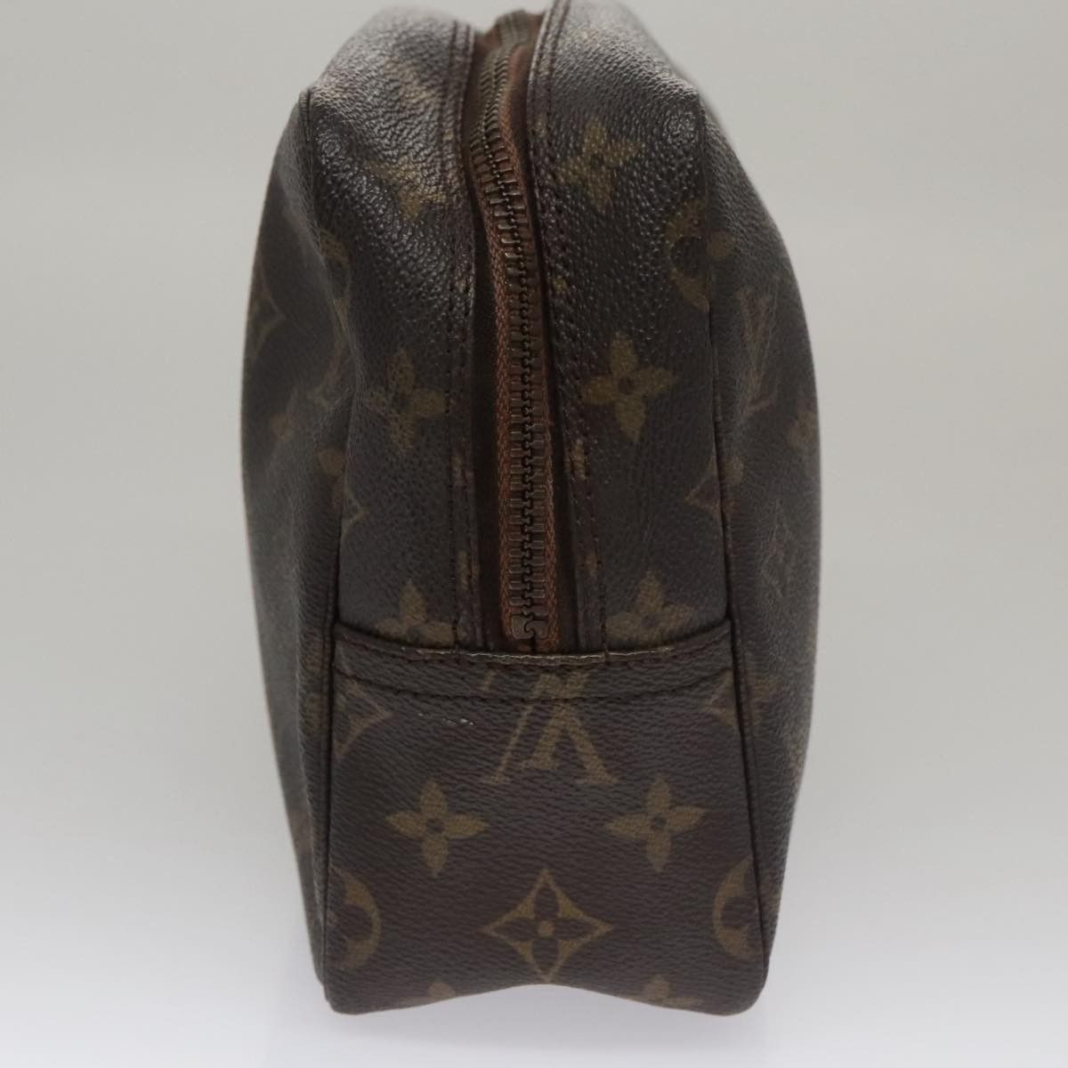 Louis Vuitton Louis Vuitton Trousse Toilette 28 clutch Size ONE SIZE - 3 Thumbnail