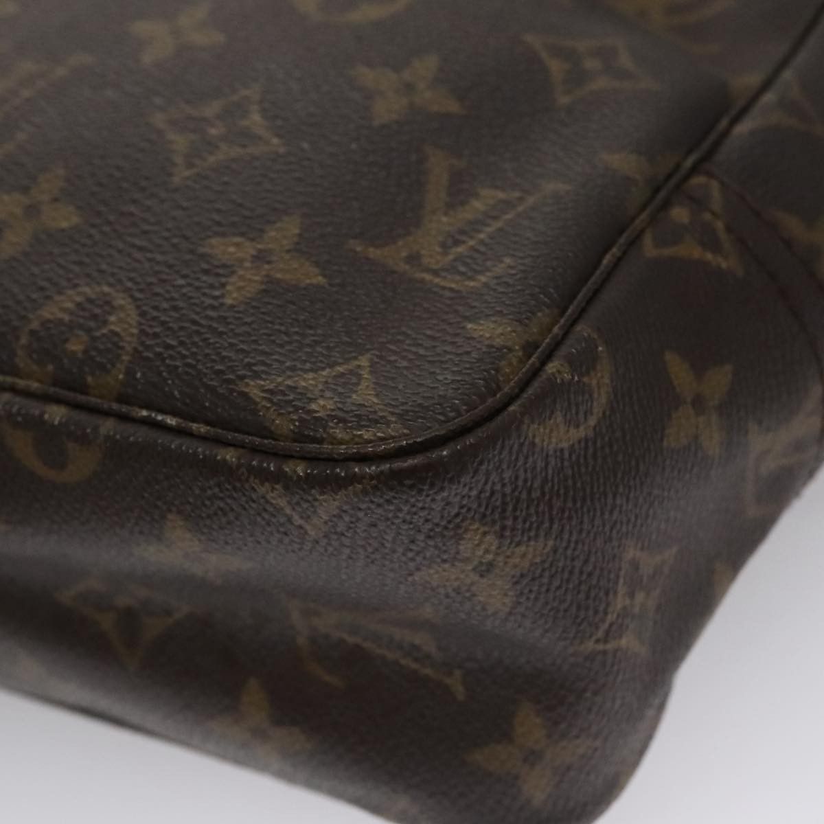 Louis Vuitton Louis Vuitton Trousse Toilette 28 clutch Size ONE SIZE - 7 Thumbnail