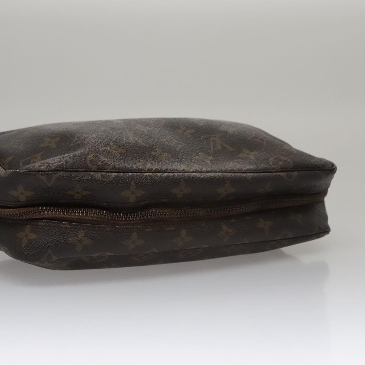 Louis Vuitton Louis Vuitton Trousse Toilette 28 clutch Size ONE SIZE - 13 Thumbnail