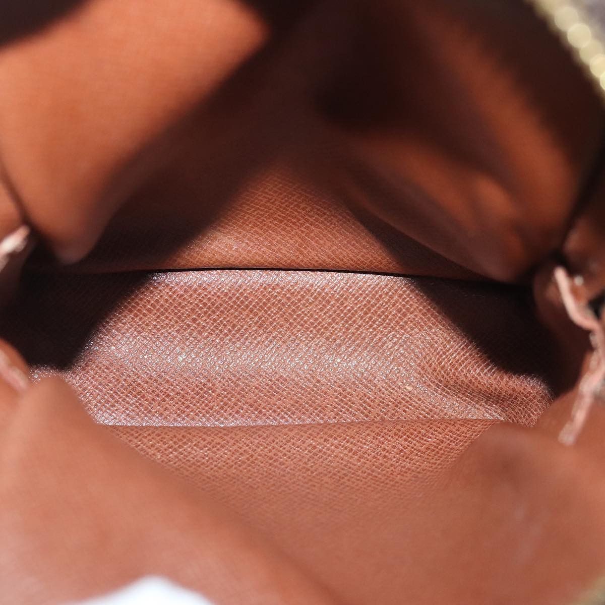 Louis Vuitton Louis Vuitton Danube clutch Size ONE SIZE - 14 Thumbnail