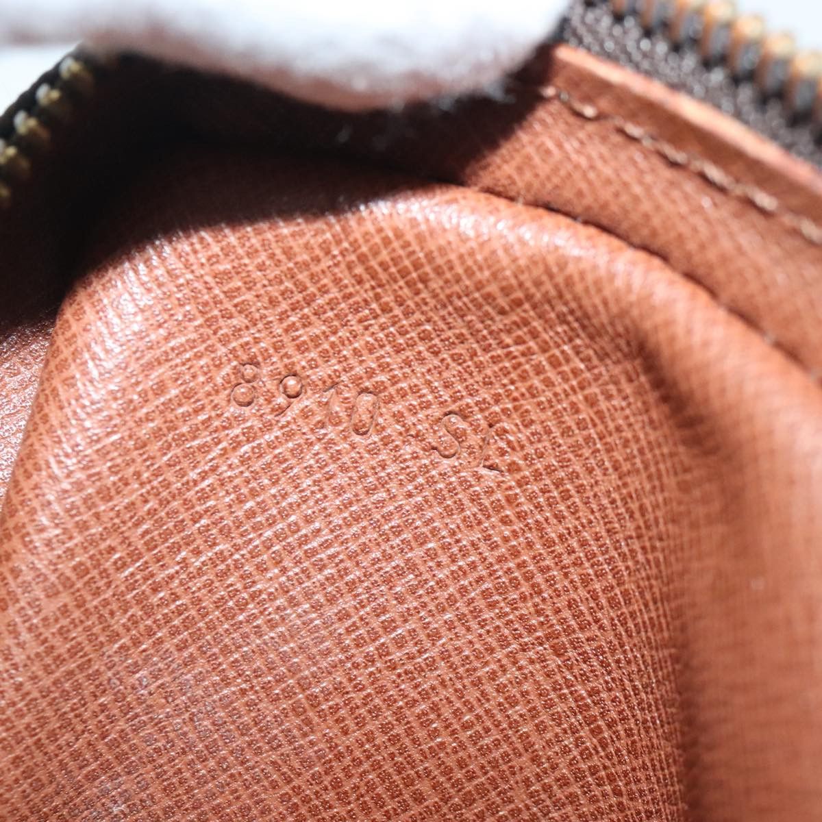 Louis Vuitton Louis Vuitton Danube clutch Size ONE SIZE - 15 Thumbnail