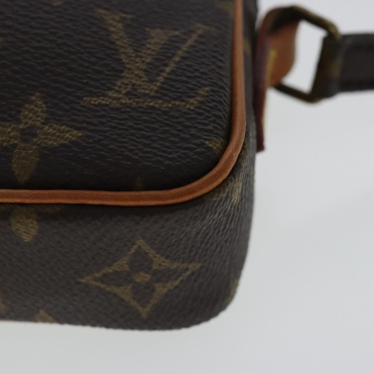 Louis Vuitton Louis Vuitton Danube clutch Size ONE SIZE - 9 Thumbnail