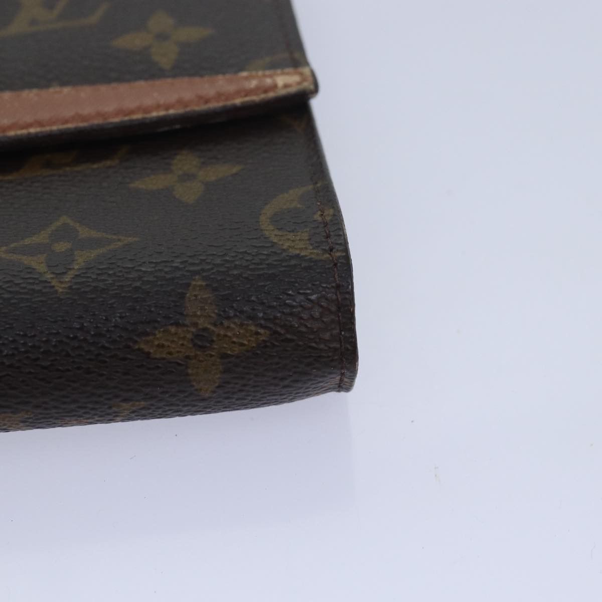 Louis Vuitton Louis Vuitton Arche shoulder Size ONE SIZE - 13 Thumbnail