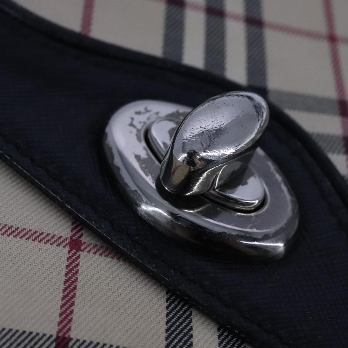 Burberry Burberry Nova Check shoulder Size ONE SIZE - 11 Thumbnail
