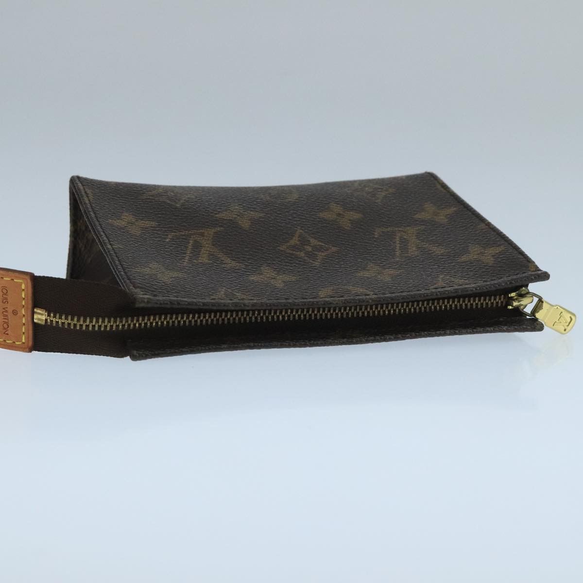 Louis Vuitton Louis Vuitton Trousse de Toilette clutch Size ONE SIZE - 15 Thumbnail
