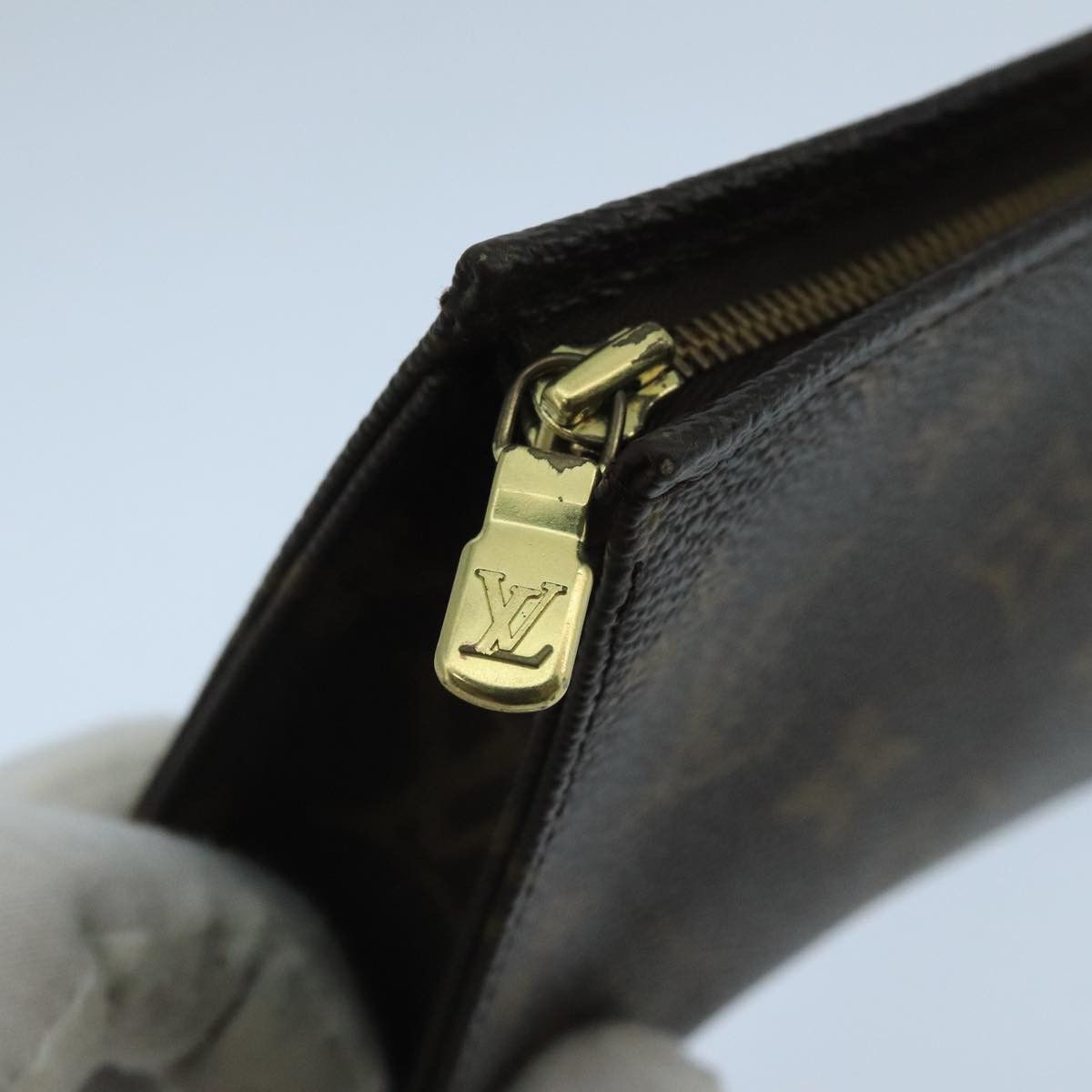 Louis Vuitton Louis Vuitton Trousse de Toilette clutch Size ONE SIZE - 10 Thumbnail