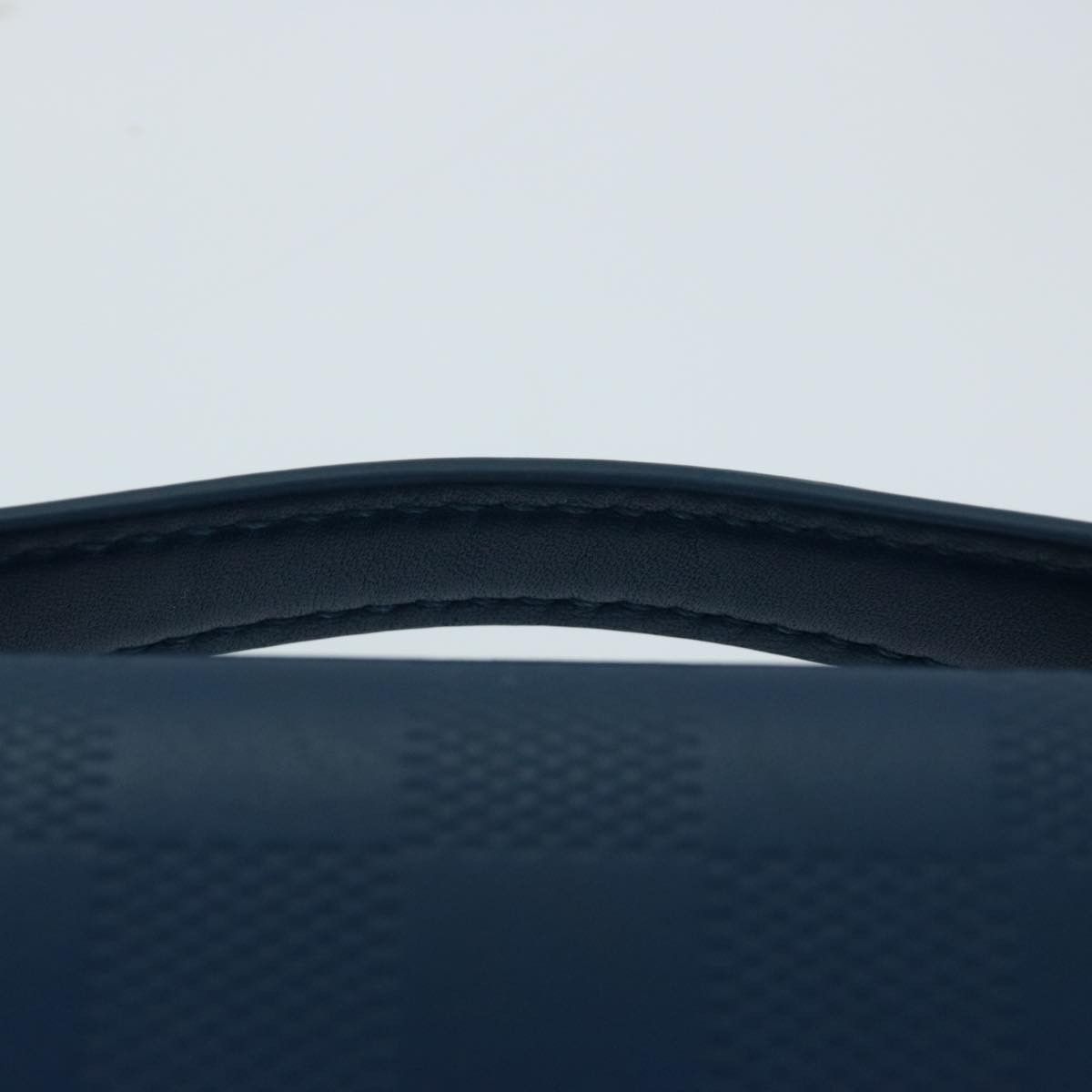 Louis Vuitton Louis Vuitton Atholl clutch Size ONE SIZE - 16 Thumbnail