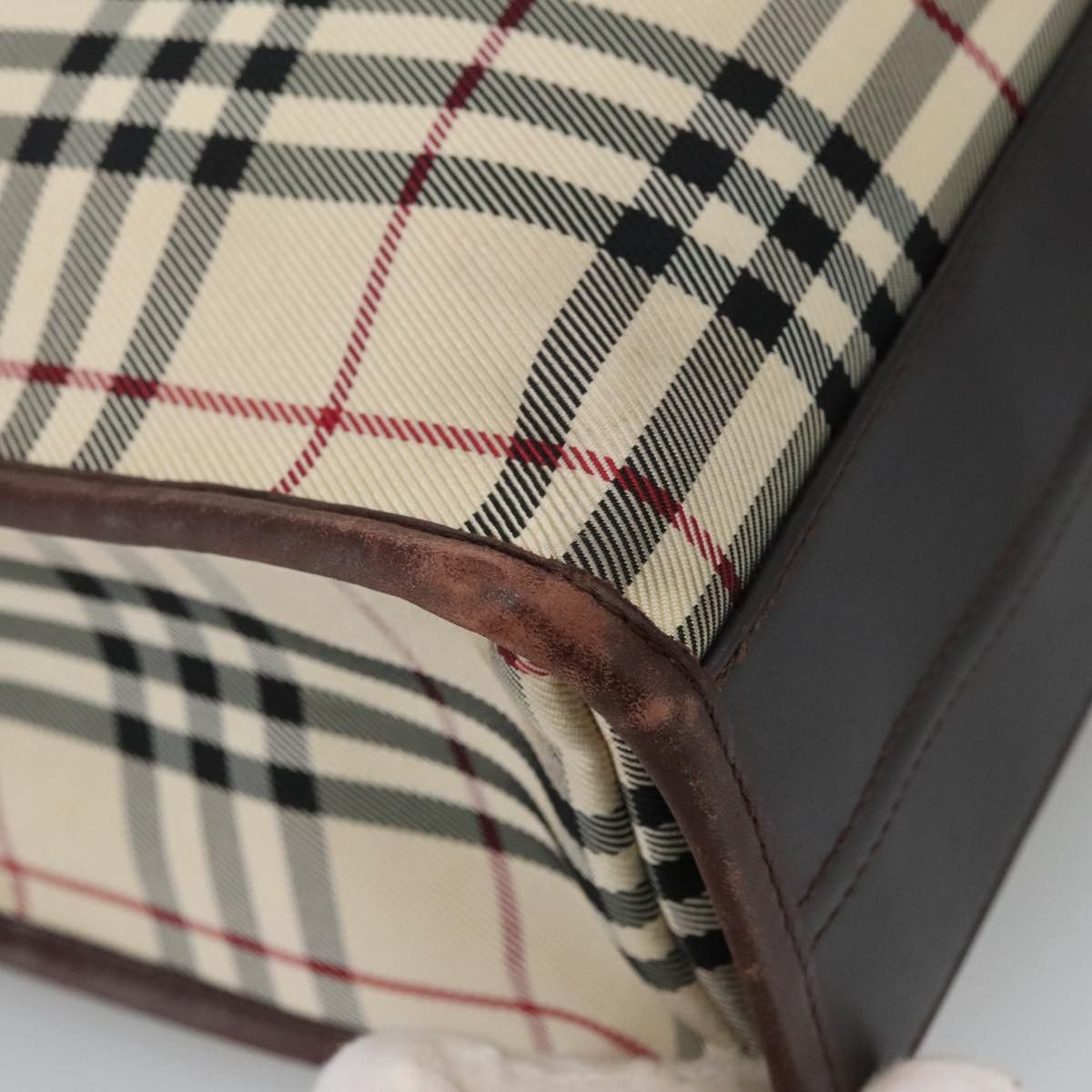 Burberry Burberry Nova Check handbag Size ONE SIZE - 16 Thumbnail