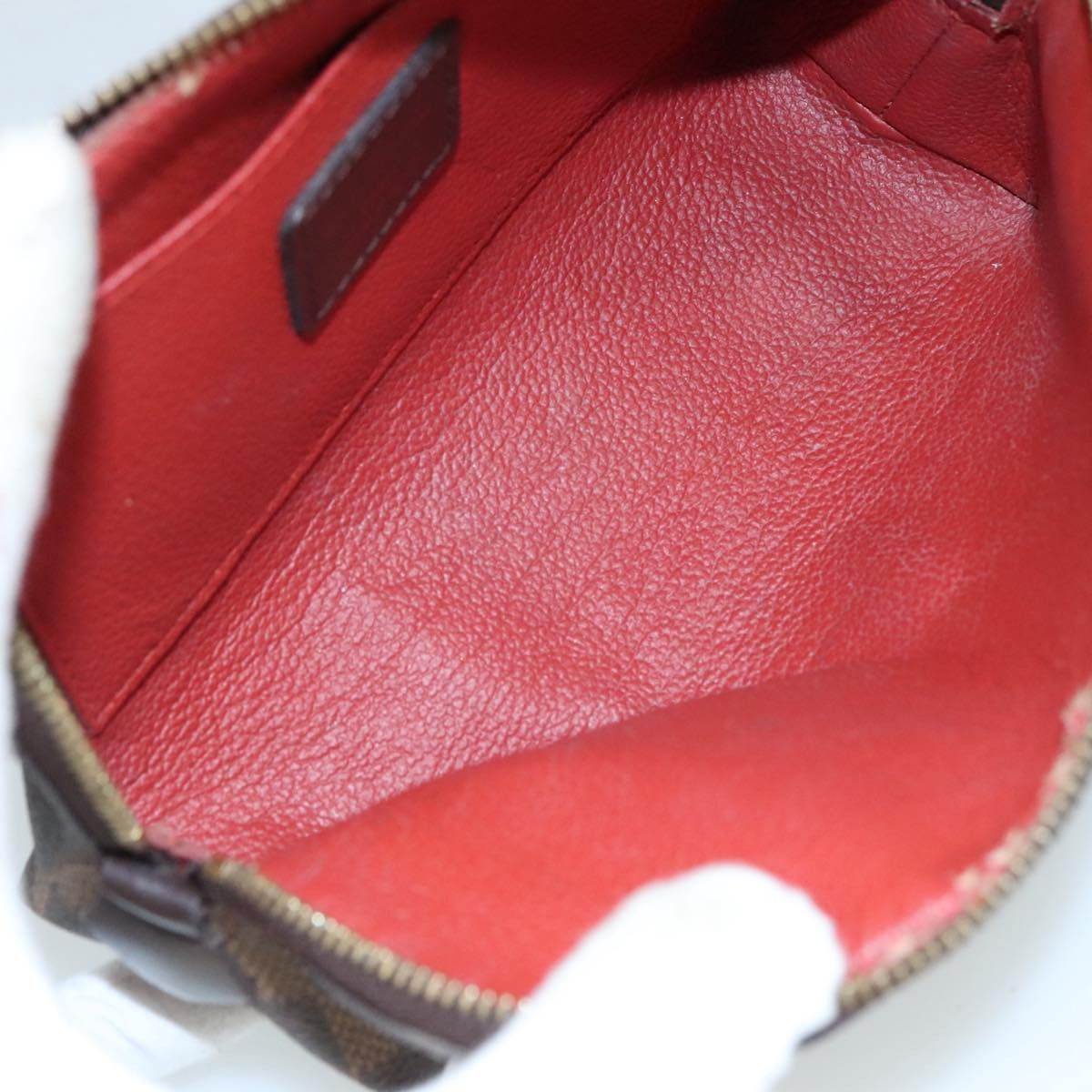 Louis Vuitton Louis Vuitton Cosmetic Pouch clutch Size ONE SIZE - 17 Thumbnail