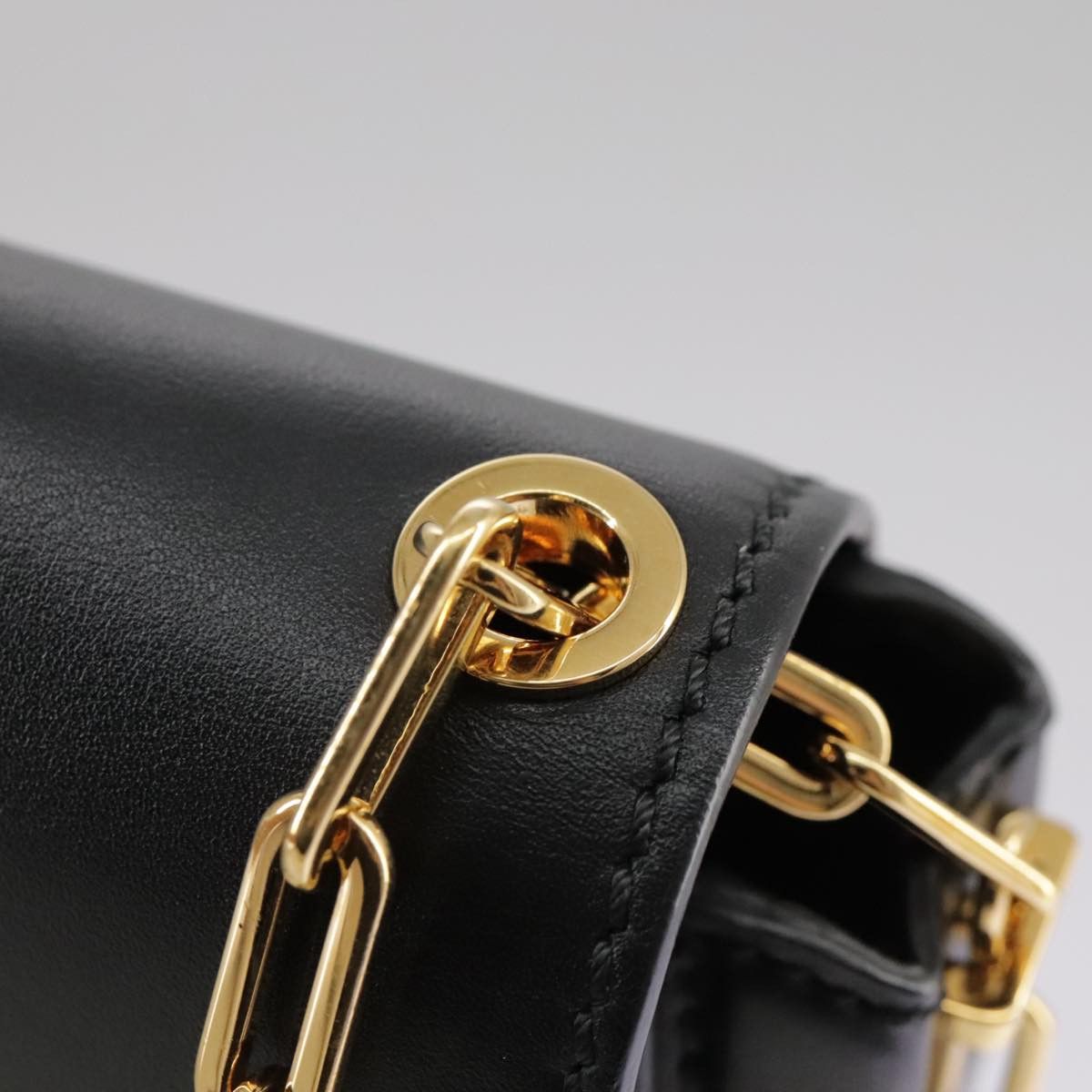 Valentino Valentino Garavani shoulder Size ONE SIZE - 21 Thumbnail