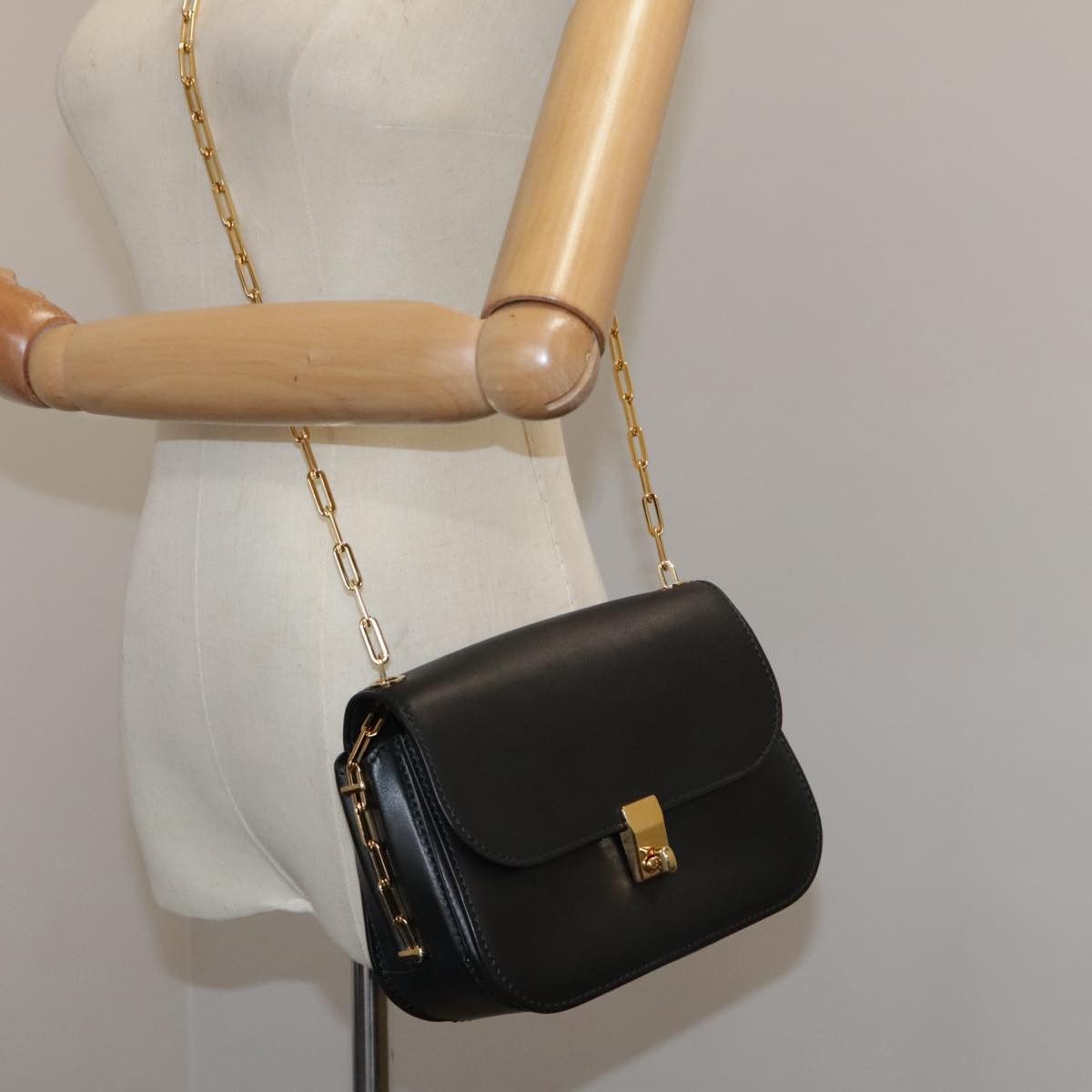Valentino Valentino Garavani shoulder Size ONE SIZE - 16 Thumbnail