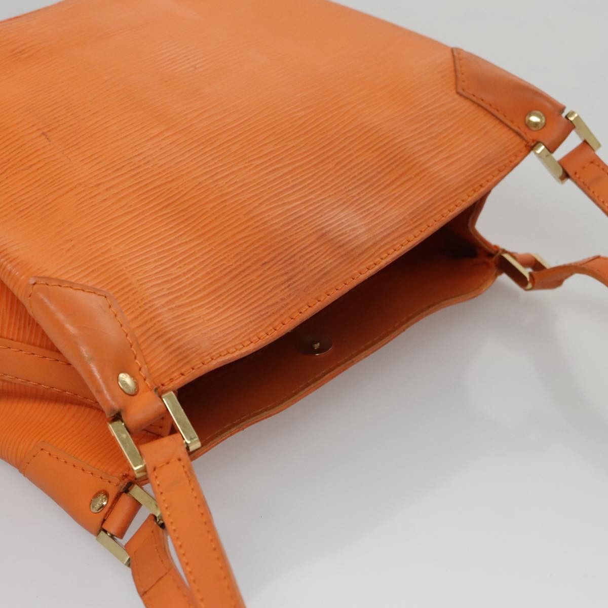 Louis Vuitton Louis Vuitton Mandala shoulder Size ONE SIZE - 5 Thumbnail