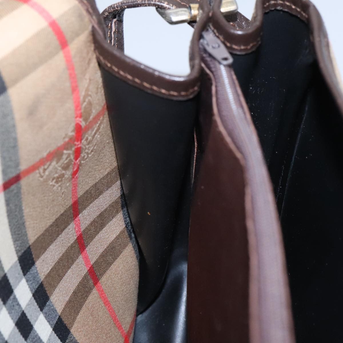 Burberry Burberry Nova Check shoulder Size ONE SIZE - 22 Thumbnail