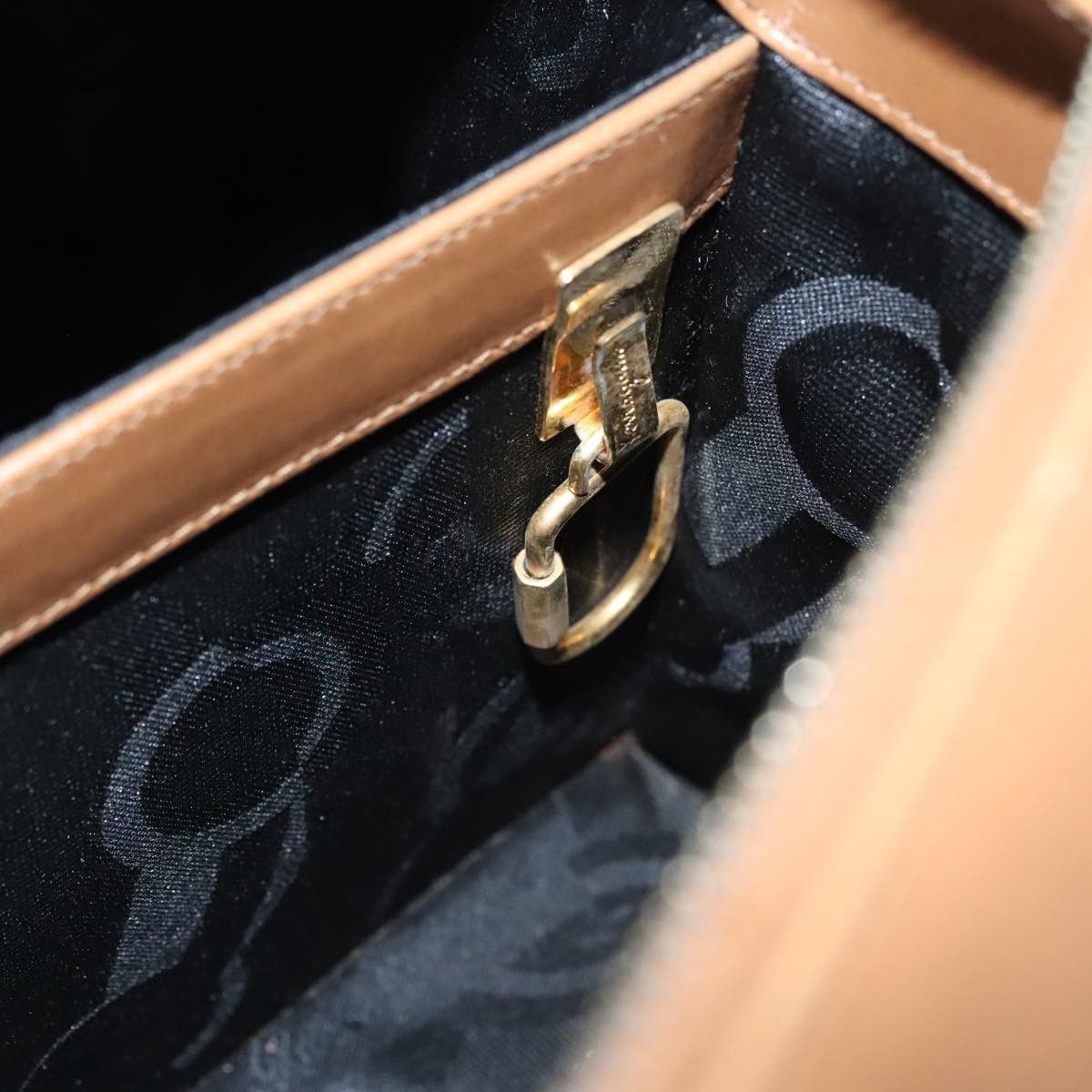 Salvatore Ferragamo Salvatore Ferragamo Gancini handbag Size ONE SIZE - 24 Thumbnail
