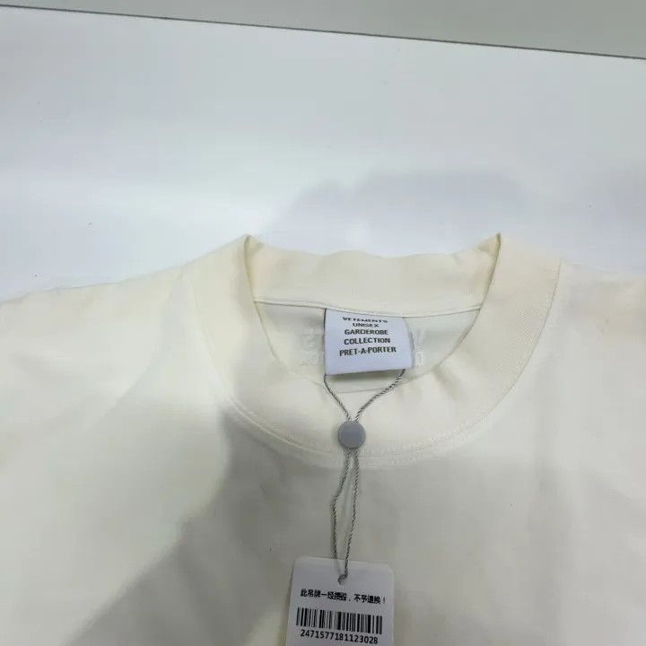 Vetements Vetements FW21 Logo Print White T-Shirt 0079 Size US XS / EU 42 / 0 - 8 Thumbnail