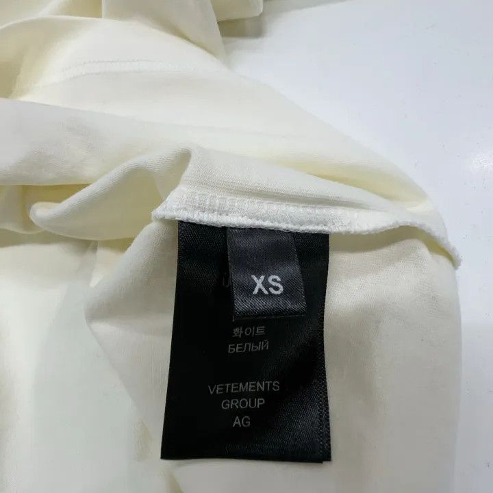 Vetements Vetements FW21 Logo Print White T-Shirt 0079 Size US XS / EU 42 / 0 - 4 Thumbnail