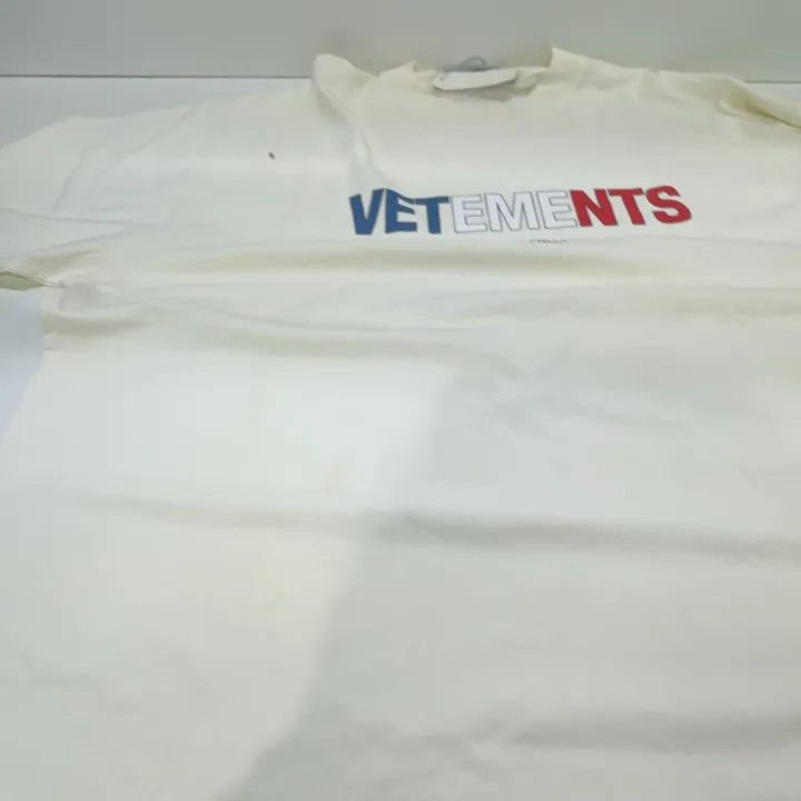 Vetements Vetements FW21 Printed Graphic T-Shirt for Unisex 0079 Size US S / EU 44-46 / 1 - 8 Thumbnail