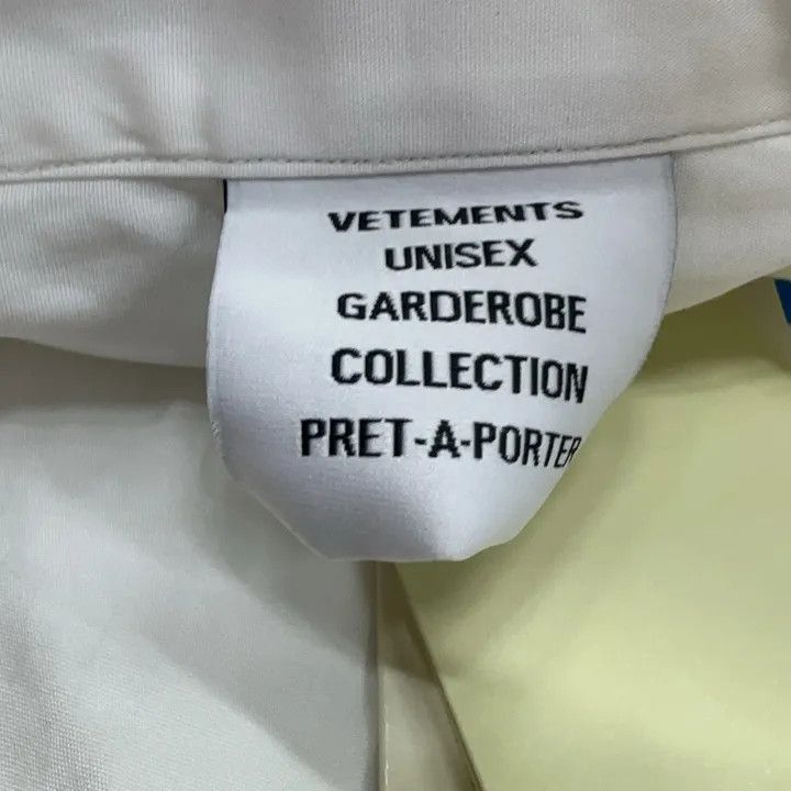 Vetements Vetements White Long Sleeve Graphic Shirt 0079 Size US S / EU 44-46 / 1 - 5 Thumbnail