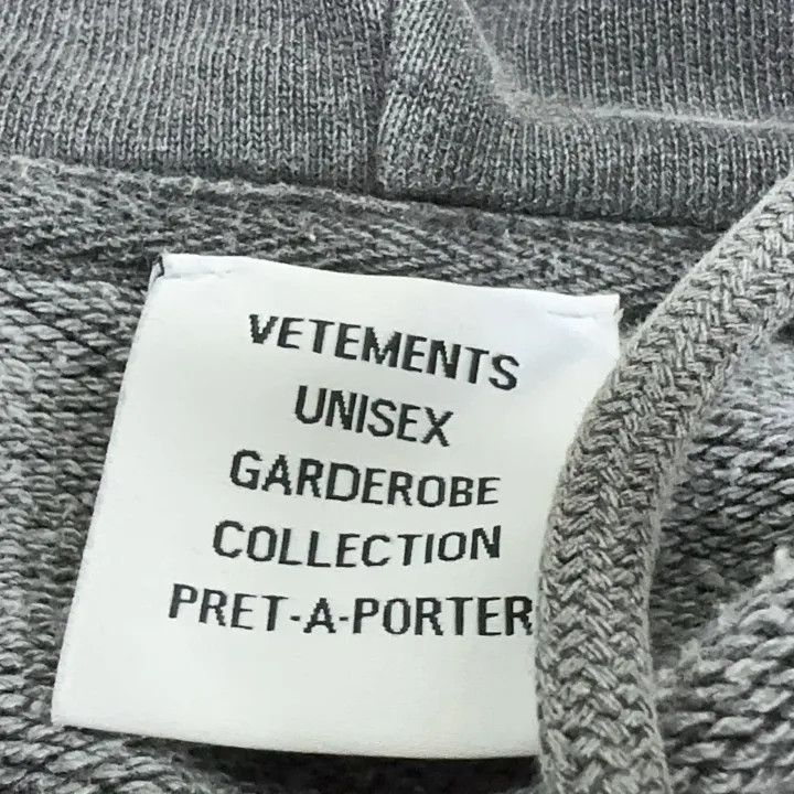 Vetements Vetements Men's Logo Embroidered Hooded Jacket 0079 Size US M / EU 48-50 / 2 - 4 Thumbnail