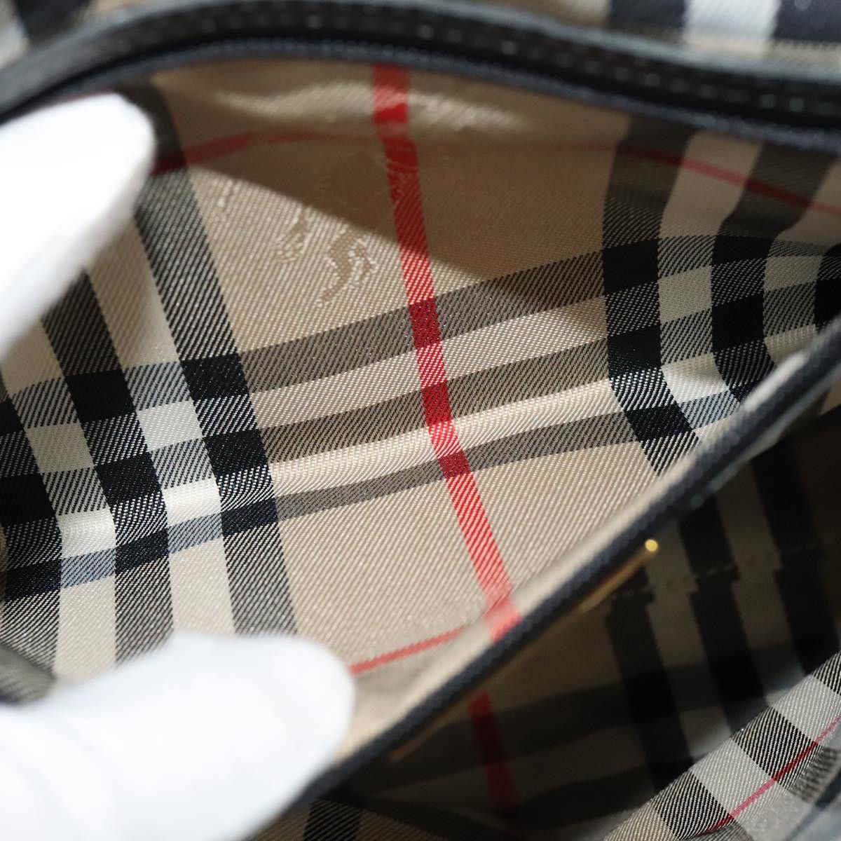 Burberry Burberry handbag Size ONE SIZE - 22 Thumbnail
