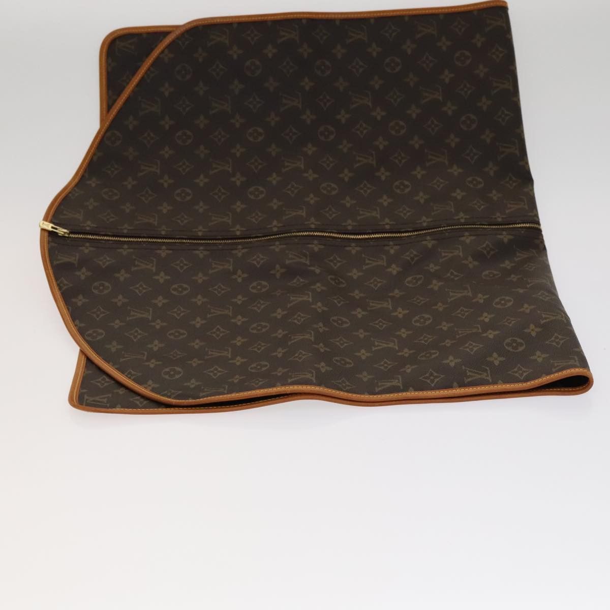 Louis Vuitton Louis Vuitton Garment travel Size ONE SIZE - 4 Thumbnail